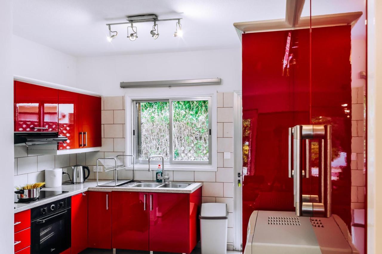 Minimal Townhouse Center Paphos Villa Dış mekan fotoğraf